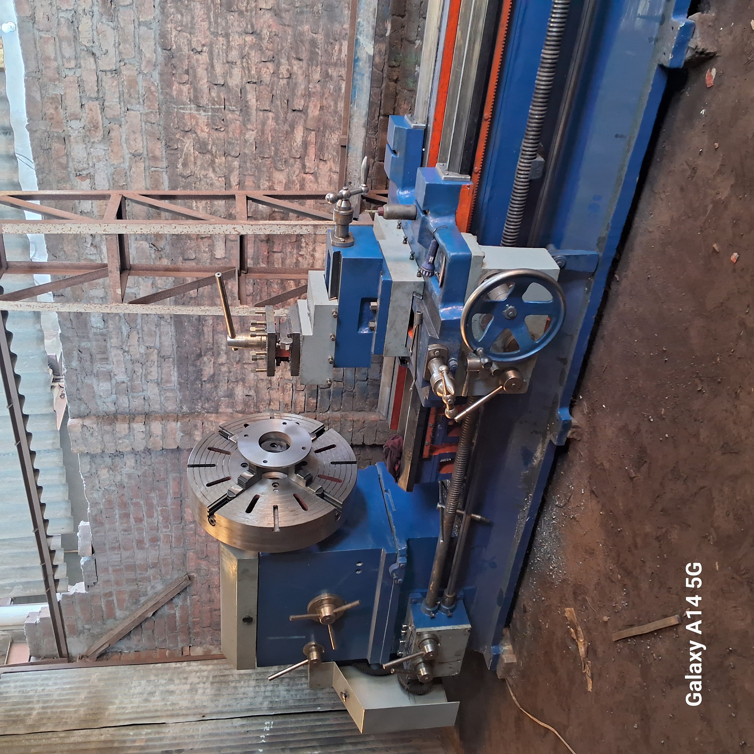 Heavy Duty Lathe Machine